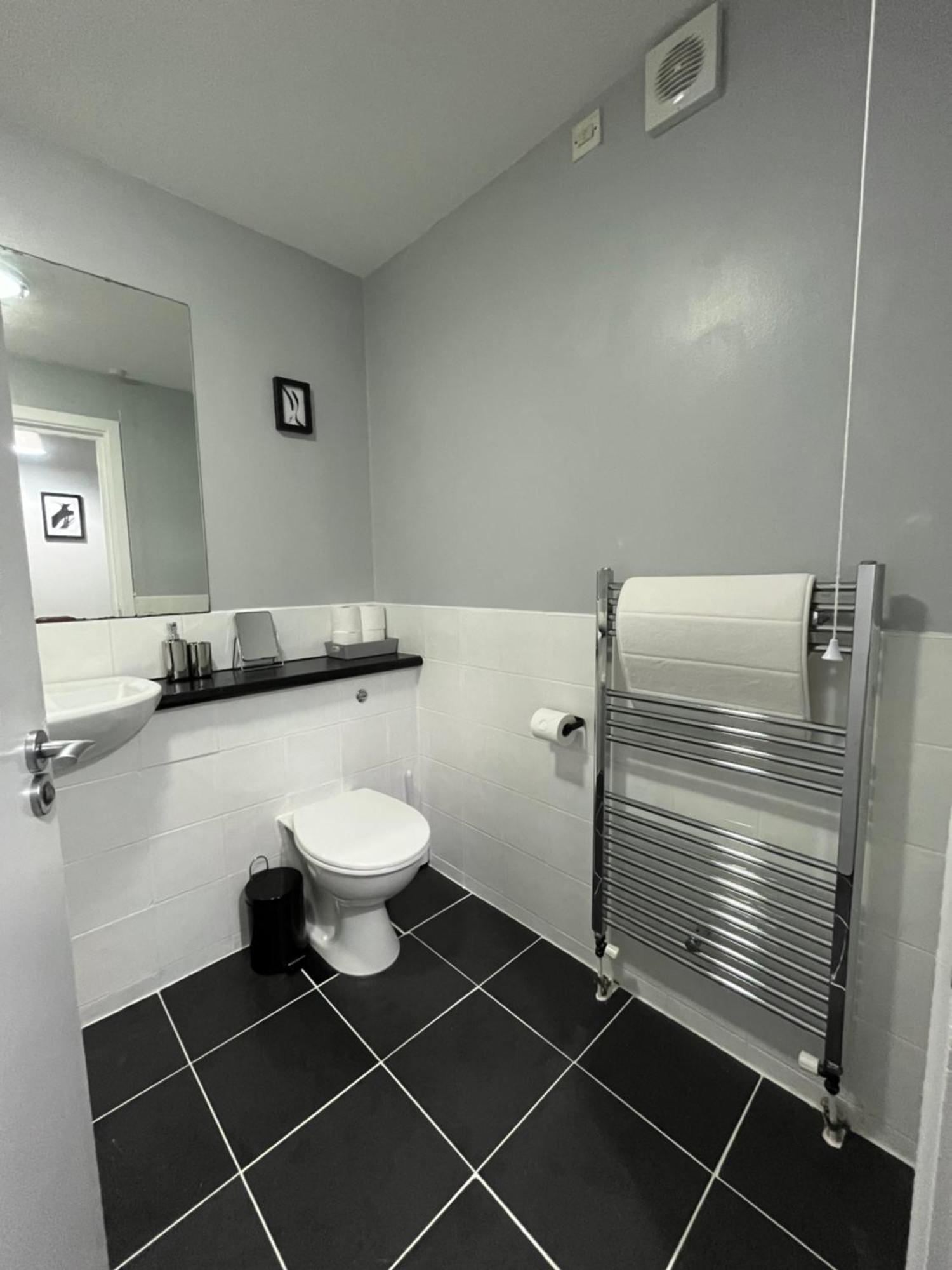 2 Bedroom Ground Floor Apartment Belfast Exterior photo
