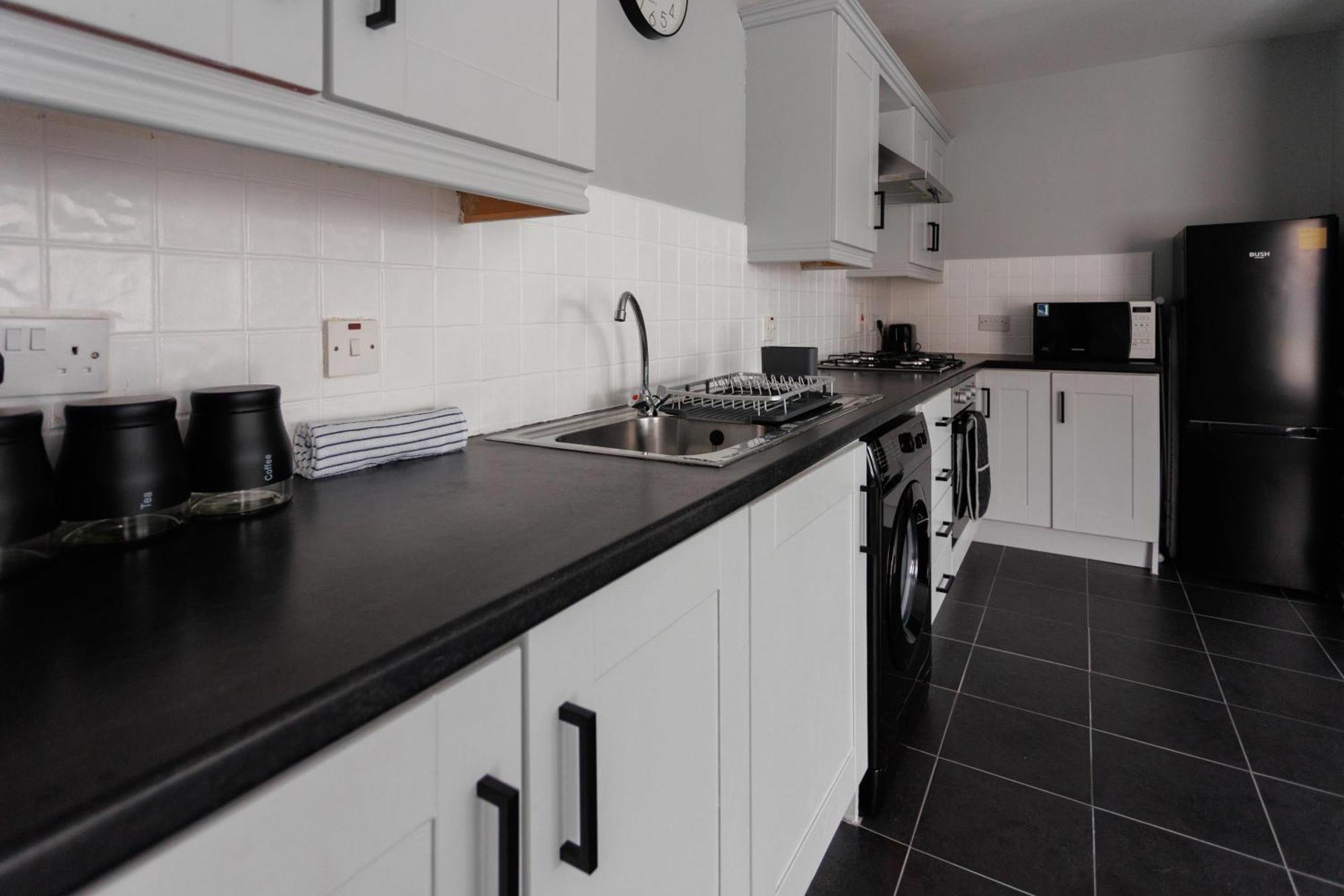 2 Bedroom Ground Floor Apartment Belfast Exterior photo