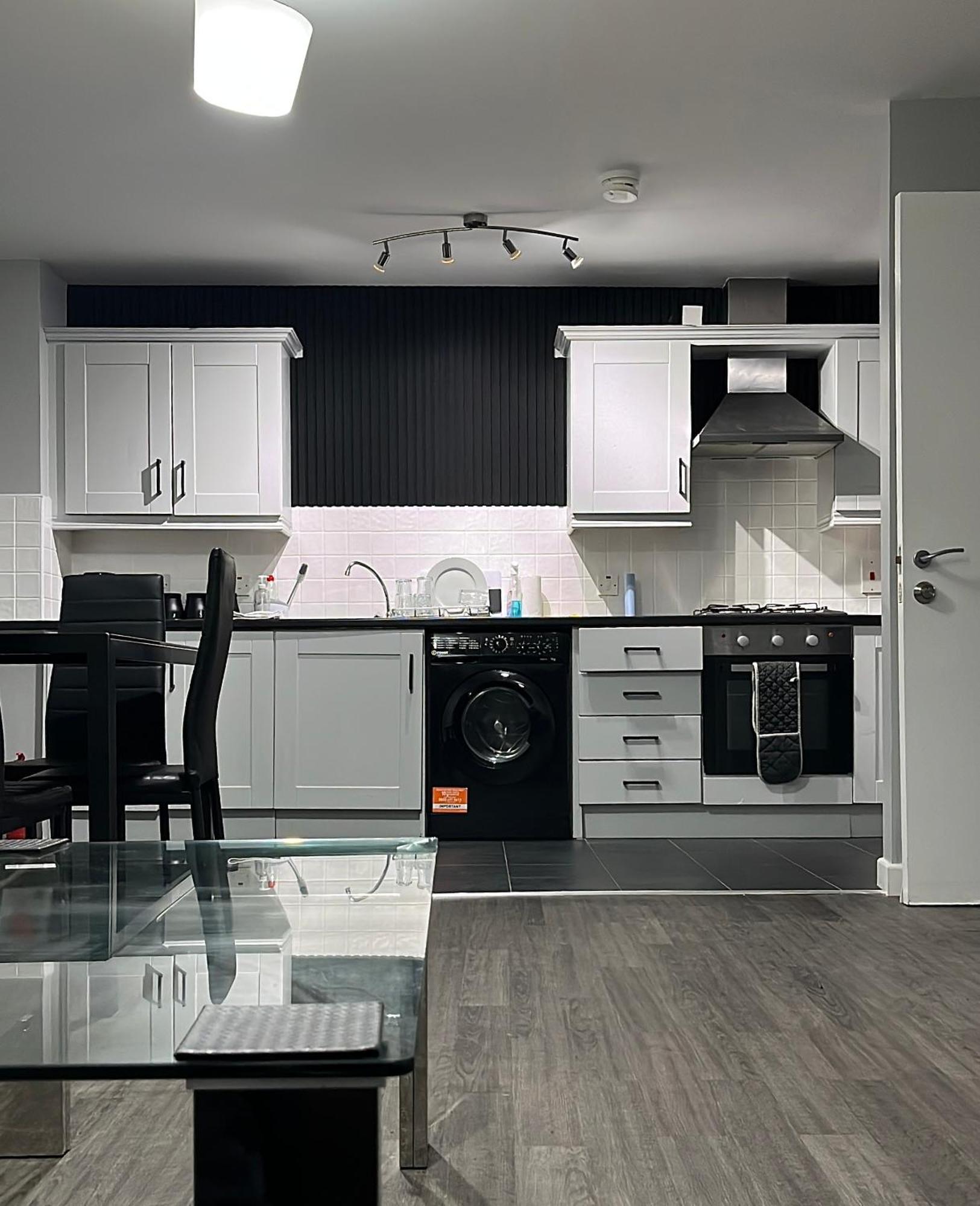2 Bedroom Ground Floor Apartment Belfast Exterior photo